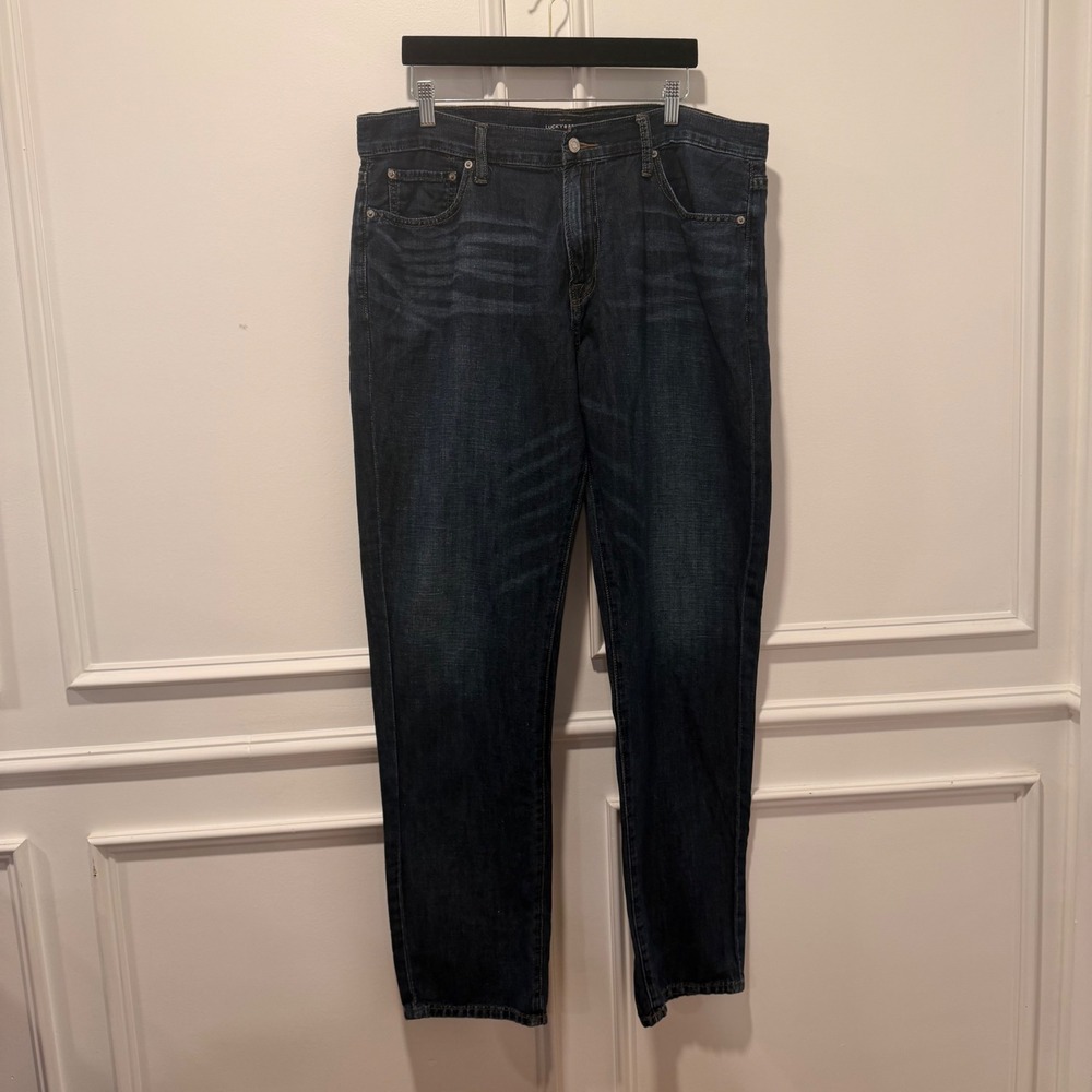 Lucky Brand Men's Size 38x34 Dark Wash Straight Leg Jeans